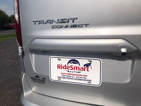 Used 2018 Ford Transit Connect XLT image 38