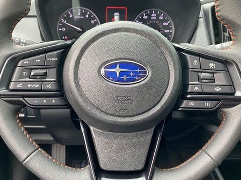 New 2025 Subaru Crosstrek 2.5i Limited image 8