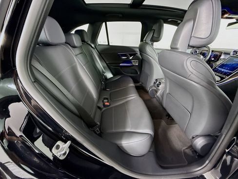 Used 2026 Mercedes-Benz GLC 300 4MATIC image 29