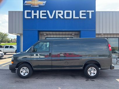 Used 2018 Chevrolet Express 2500 w/ Driver Convenience Package