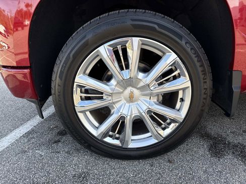 Used 2022 Chevrolet Silverado 1500 High Country w/ High Country Premium Package image 35