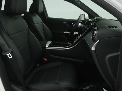 New 2026 Mercedes-Benz GLC 300 image 7
