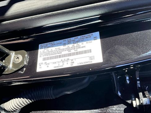 Used 2022 Ford F150 XLT w/ Equipment Group 302A High image 4