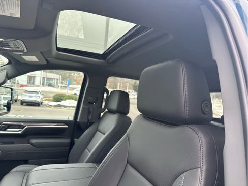 Certified 2026 Chevrolet Silverado 2500 LTZ w/ Trail Boss Package image 5