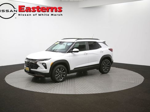 Used 2024 Chevrolet TrailBlazer ACTIV w/ Convenience Package image 85