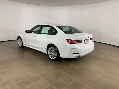 Used 2023 BMW 330i xDrive Sedan w/ Driving Assistance Package AWD/4WD image 14