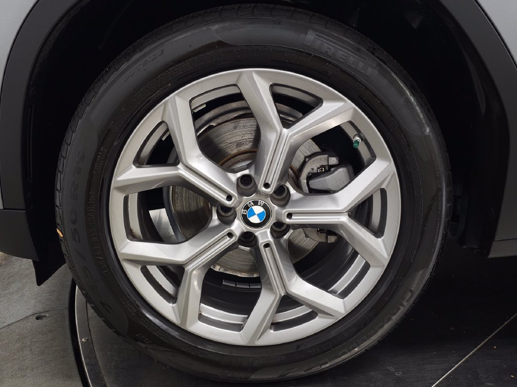 Used 2024 BMW X3 xDrive30i w/ Premium Package w/ZPA AWD/4WD image 13