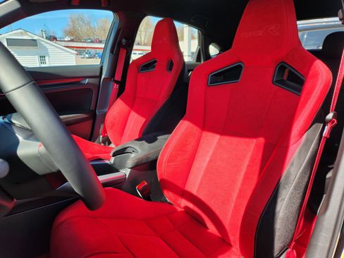 Used 2025 Honda Civic Type R image 8