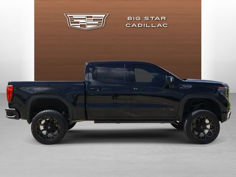 Used 2024 GMC Sierra 1500 AT4 w/ Technology Package AWD/4WD image 6