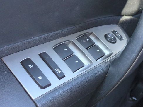 Used 2013 GMC Sierra 2500 SLE w/ SLE Preferred Package AWD/4WD image 28