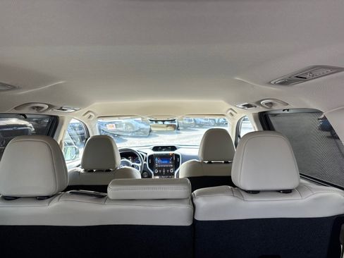 Certified 2022 Subaru Ascent Limited image 62