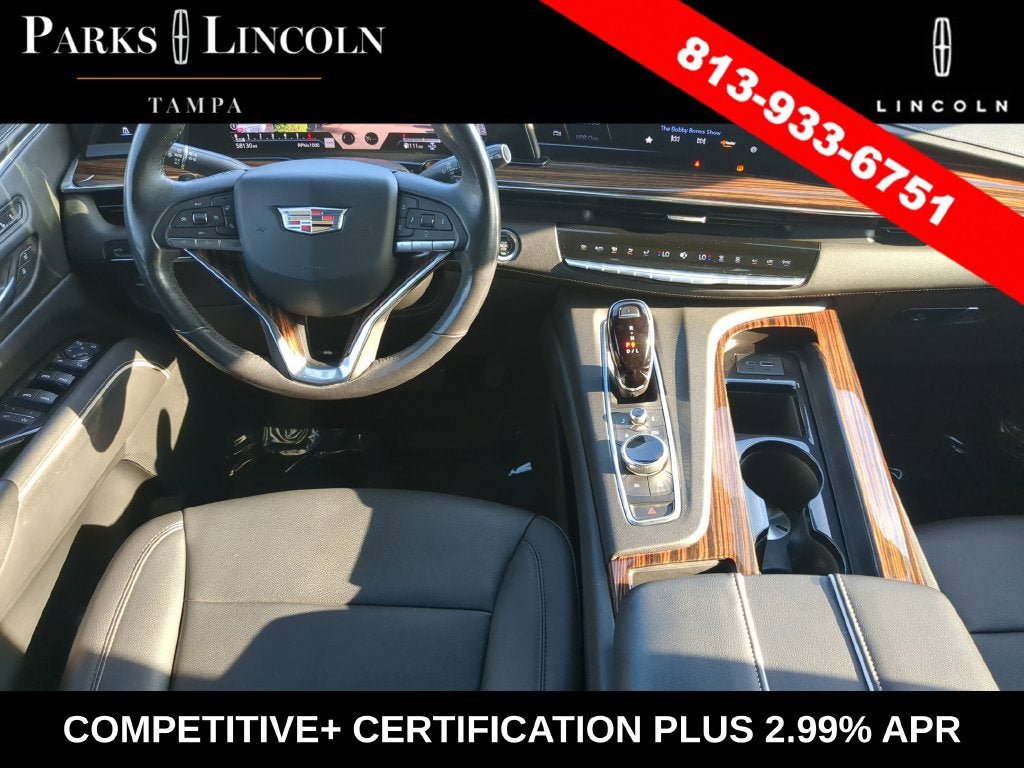 Used 2021 Cadillac Escalade Luxury AWD/4WD image 13