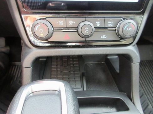 Used 2024 Ford Ranger XLT image 16