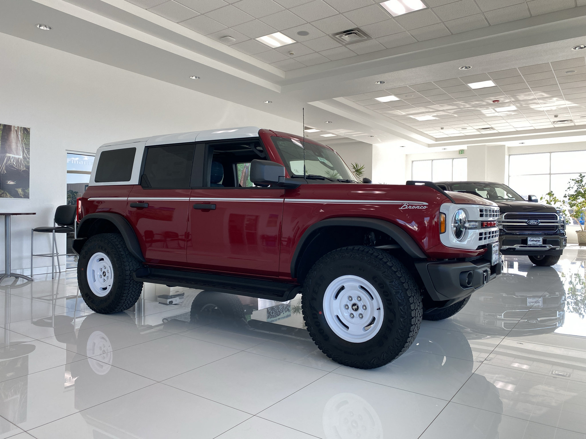 New 2026 Ford Bronco Heritage Edition AWD/4WD image 18