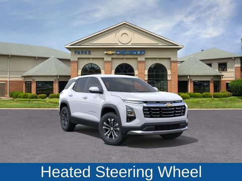 New 2026 Chevrolet Equinox LT FWD image 3