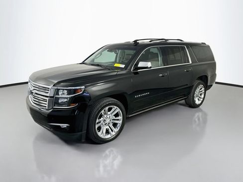 Used 2019 Chevrolet Suburban Premier w/ Premier Plus Edition AWD/4WD image 3