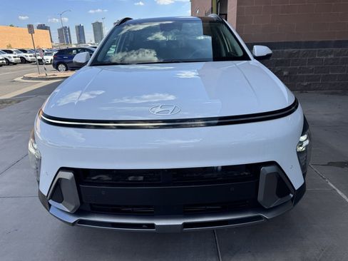 Used 2024 Hyundai Kona Limited image 10