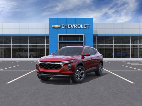 New 2026 Chevrolet Trax LT w/ Driver Confidence Package image 8