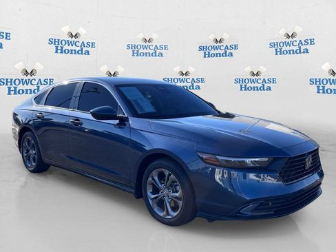Used 2023 Honda Accord EX image 10