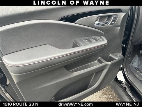 Used 2026 Honda Ridgeline Black Edition image 13