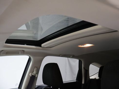 Used 2015 Honda CR-V EX image 10