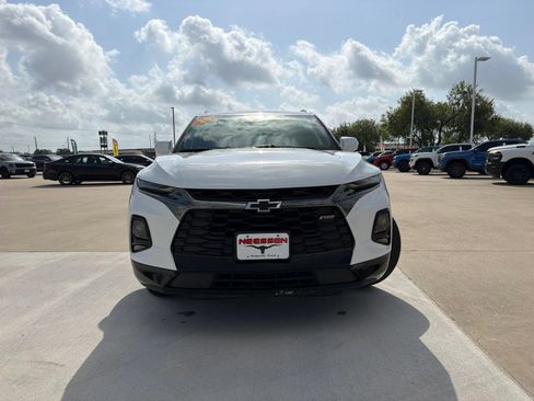 Used 2019 Chevrolet Blazer RS FWD image 2