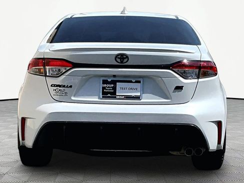 Used 2025 Toyota Corolla SE FWD image 5