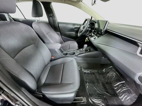 Certified 2026 Toyota Corolla LE FWD image 27