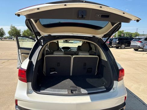 Used 2017 Acura MDX SH-AWD image 25