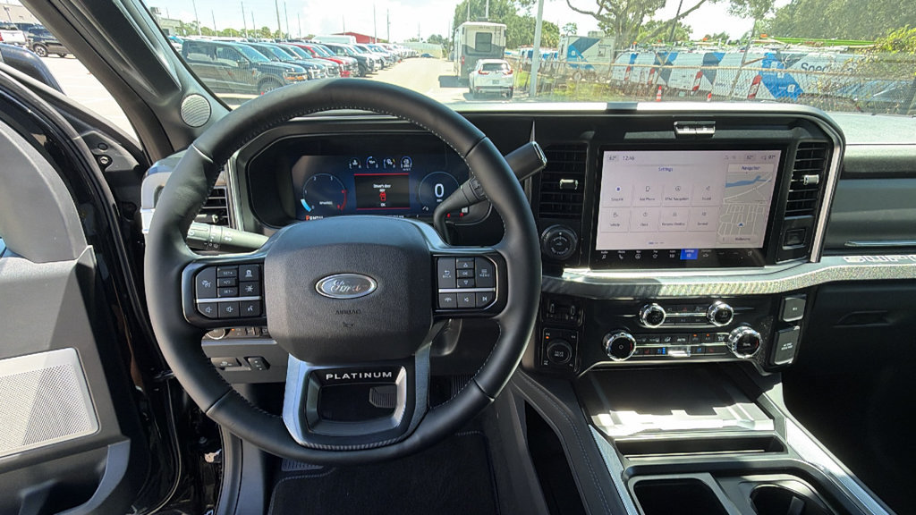 Used 2026 Ford F250 Platinum AWD/4WD image 15