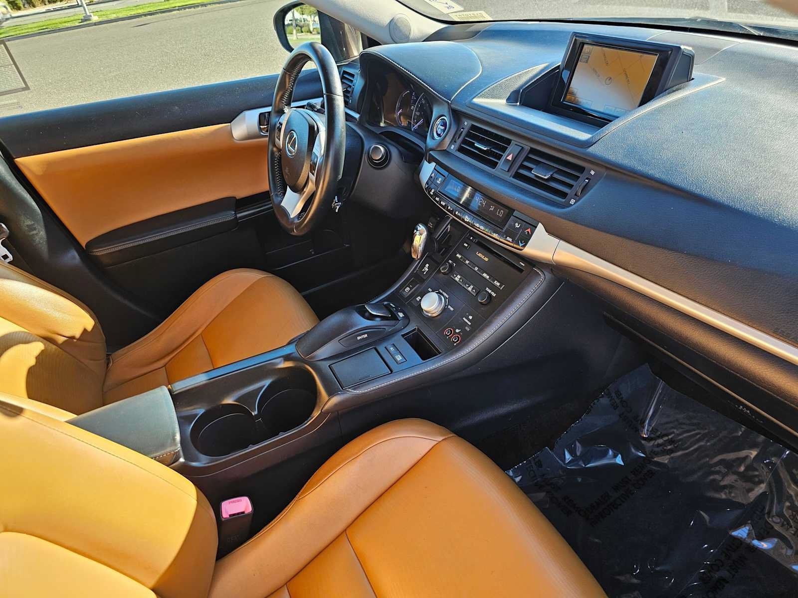 Used 2012 Lexus CT 200h Premium w/ Premium Audio Pkg FWD image 11