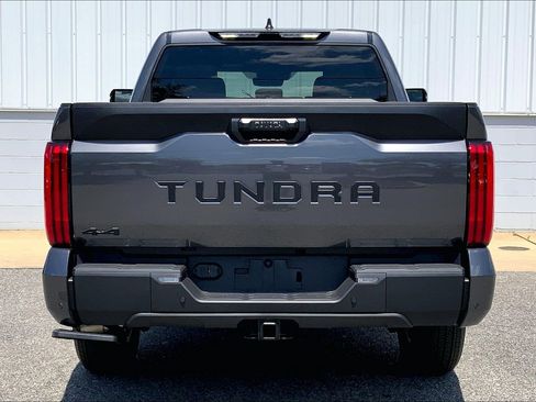 New 2026 Toyota Tundra SR5 AWD/4WD image 5