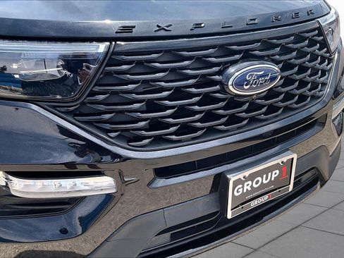 Used 2023 Ford Explorer ST-Line w/ Class IV Trailer Tow Package RWD image 28