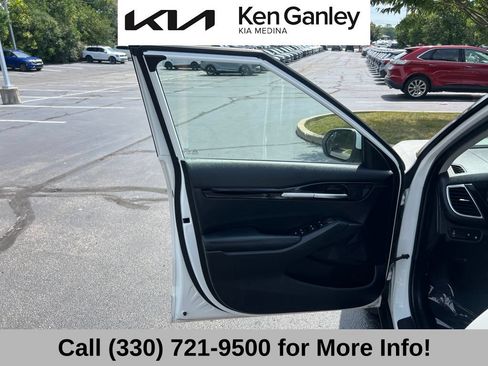 Certified 2024 Kia Seltos S AWD/4WD image 24