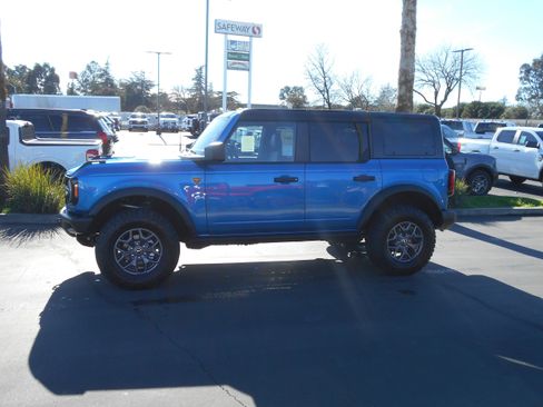 New 2025 Ford Bronco Badlands image 27