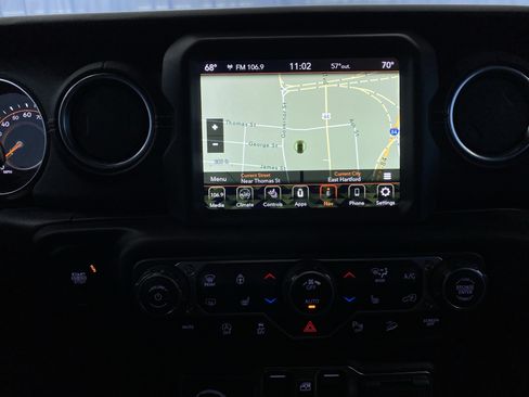 Certified 2021 Jeep Wrangler Unlimited Sahara image 19