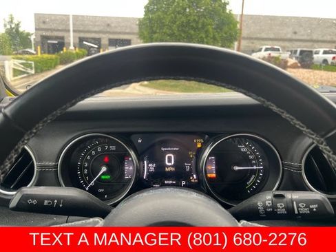 Used 2022 Jeep Wrangler Unlimited Sahara w/ Cold Weather Group AWD/4WD image 20