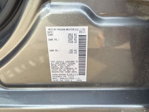 Used 2024 Nissan Altima 2.5 SV FWD image 38