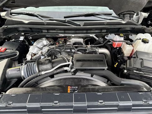 Certified 2024 GMC Sierra 2500 Denali Ultimate image 19