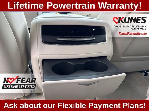 Used 2024 Cadillac Escalade Sport Platinum image 35