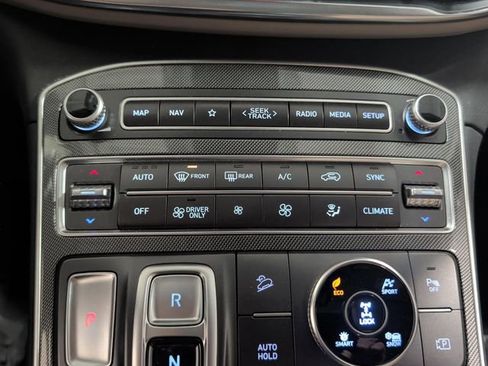 Used 2023 Hyundai Santa Fe SEL Premium image 21