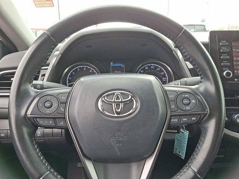 Certified 2023 Toyota Camry SE image 17