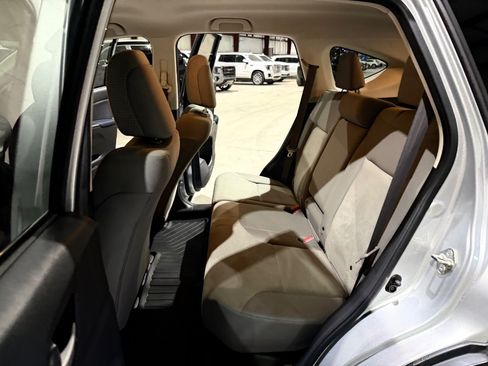 Used 2016 Honda CR-V SE image 16