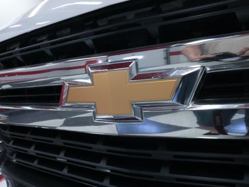 Used 2021 Chevrolet Silverado 1500 LT w/ Bed Protection Package RWD image 32
