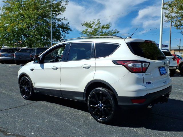 Used 2017 Ford Escape SE w/ Equipment Group 201A AWD/4WD image 8