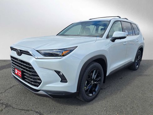 New 2026 Toyota Grand Highlander Limited image 7