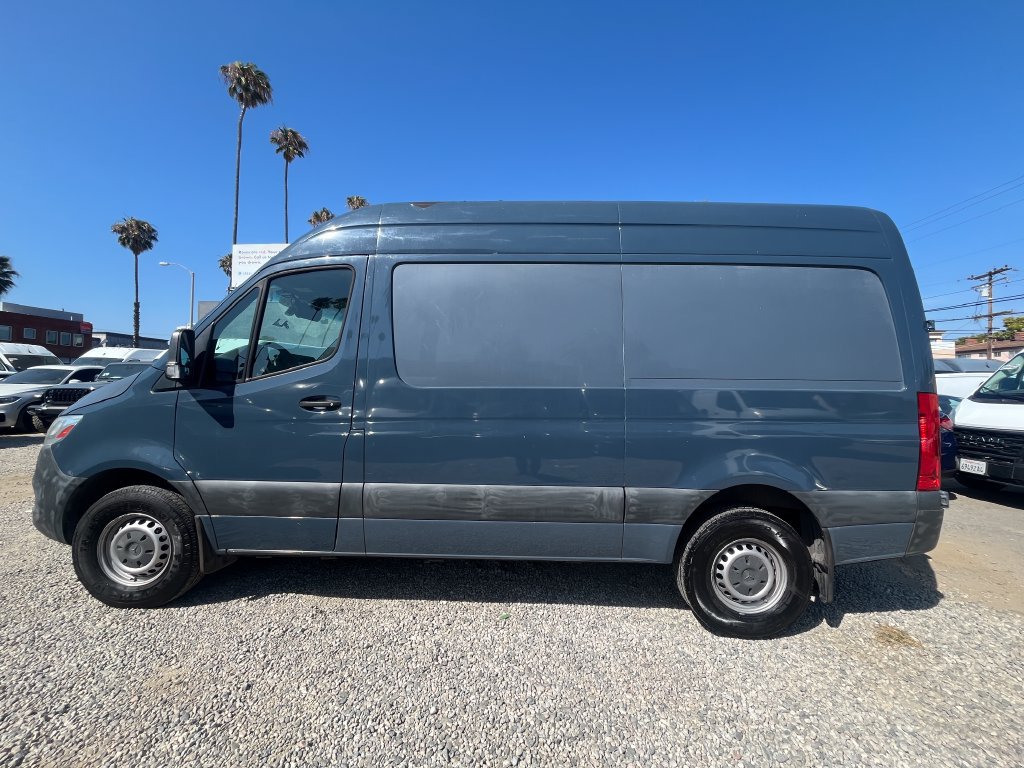 Used 2019 Mercedes-Benz Sprinter 144 image 10