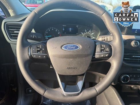 Used 2022 Ford Escape SE w/ SE Sport Appearance Package AWD/4WD image 19