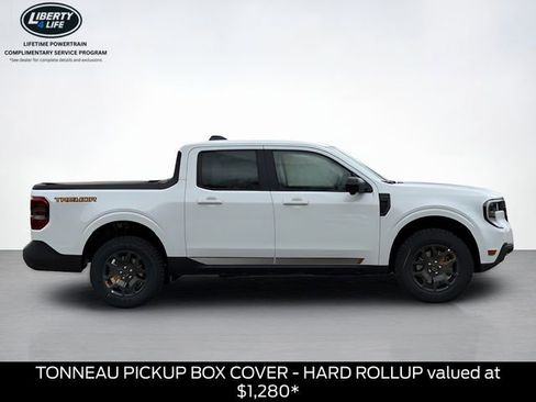 New 2025 Ford Maverick Tremor image 2
