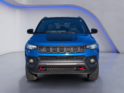 Certified 2023 Jeep Compass Trailhawk image 3